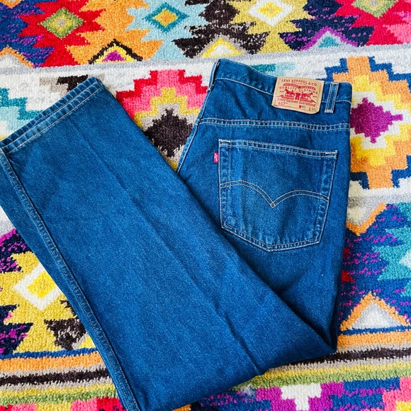 Levi’s Men’s 517 Blue Medium Wash Bootcut Jeans W40 L30 - Picture 3 of 4